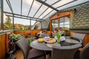 śniadania na balkonie